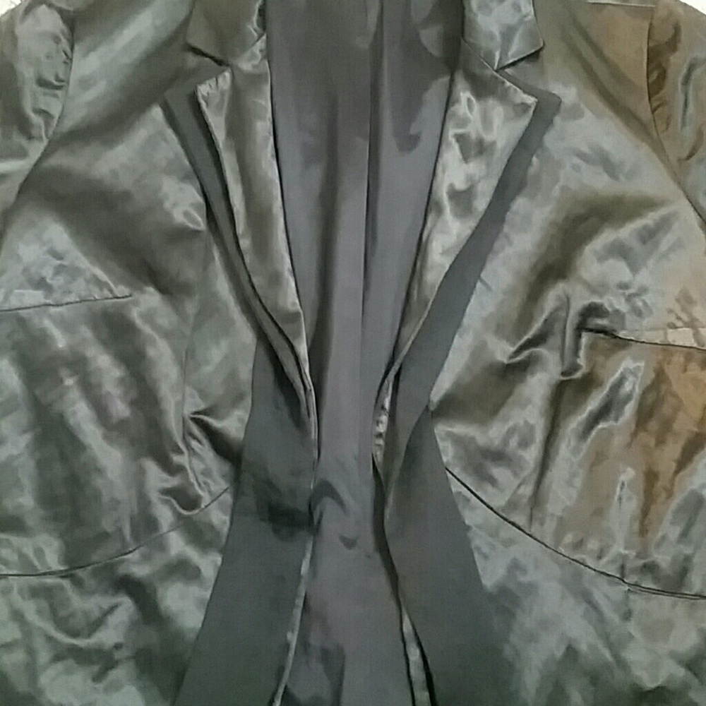 Jacket - Picture 5 of 5
